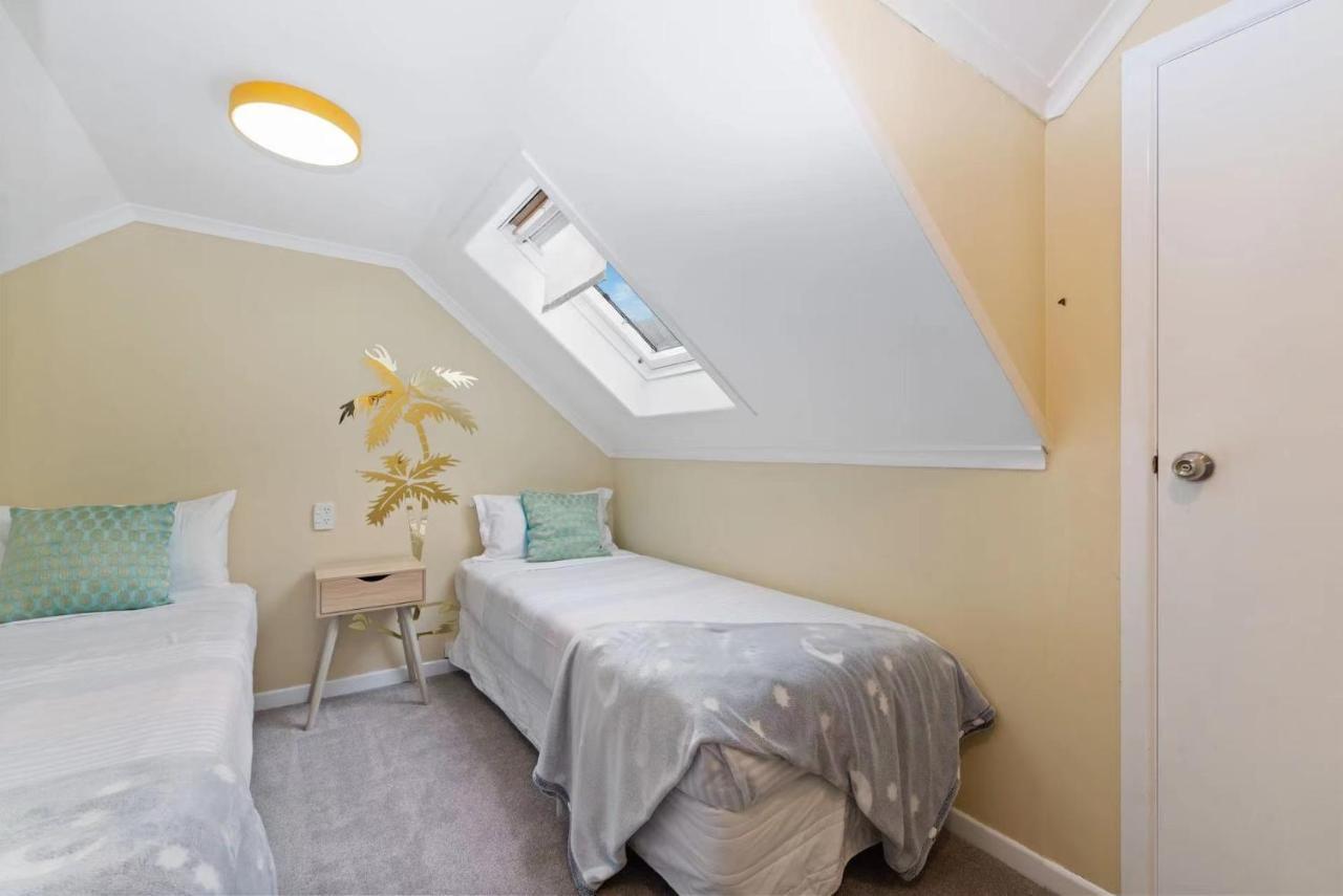 Skyline Mountain View Lodge Up To 16 People Rotorua Exterior foto